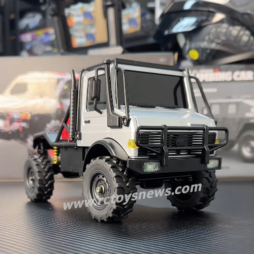 MN Model MN333 Remote Control Car white