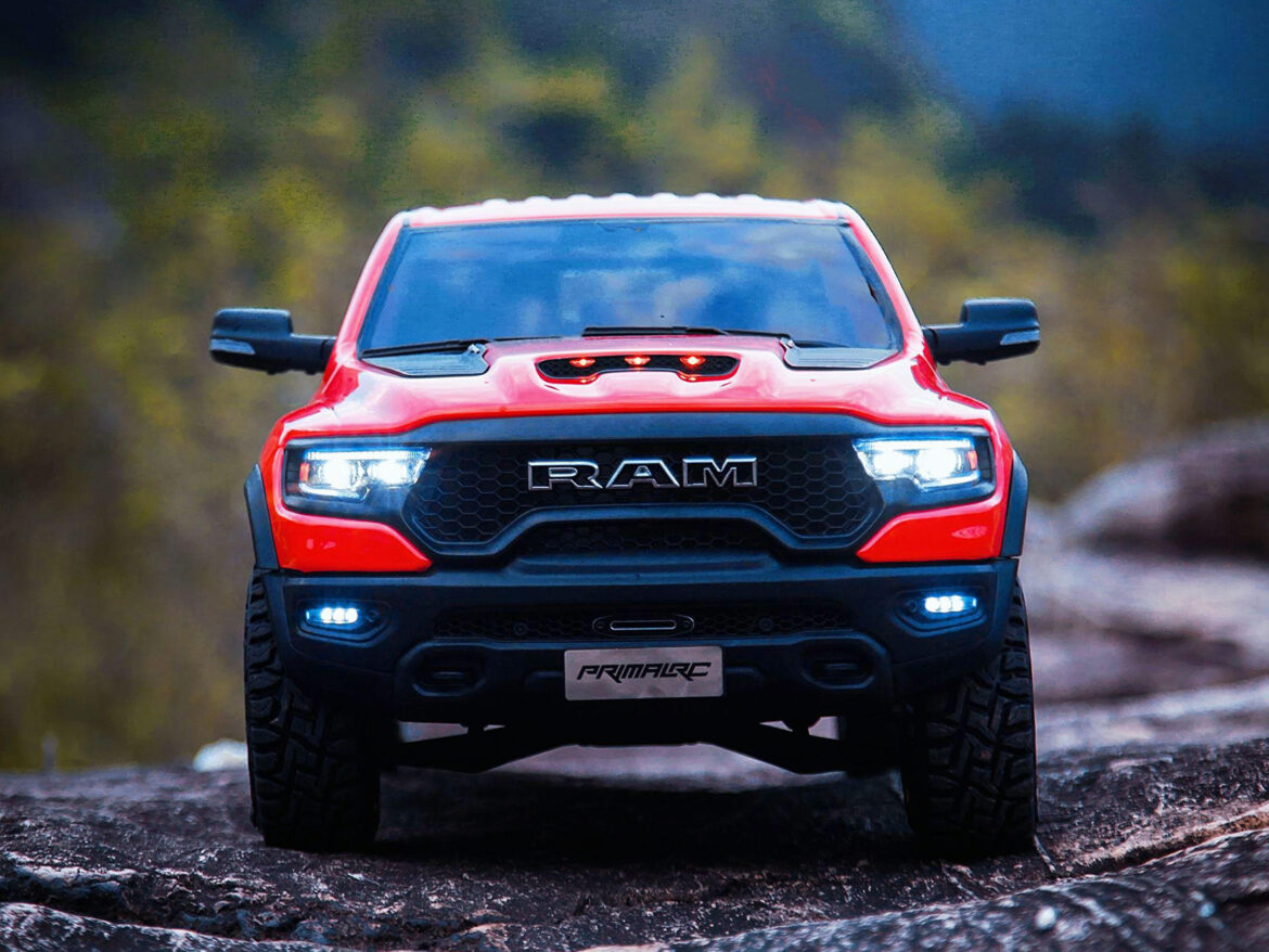 Traction Hobby KM RAM 1500