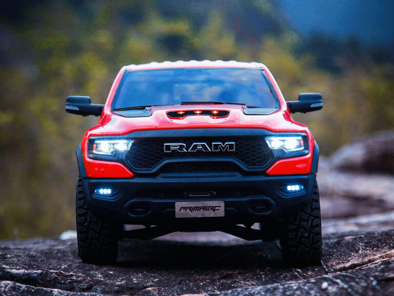 Traction Hobby KM RAM 1500